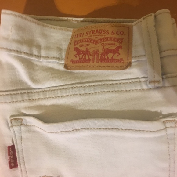 Levi’s Straight Fit Supper Skinny Light Wash Jeans - Picture 3 of 5